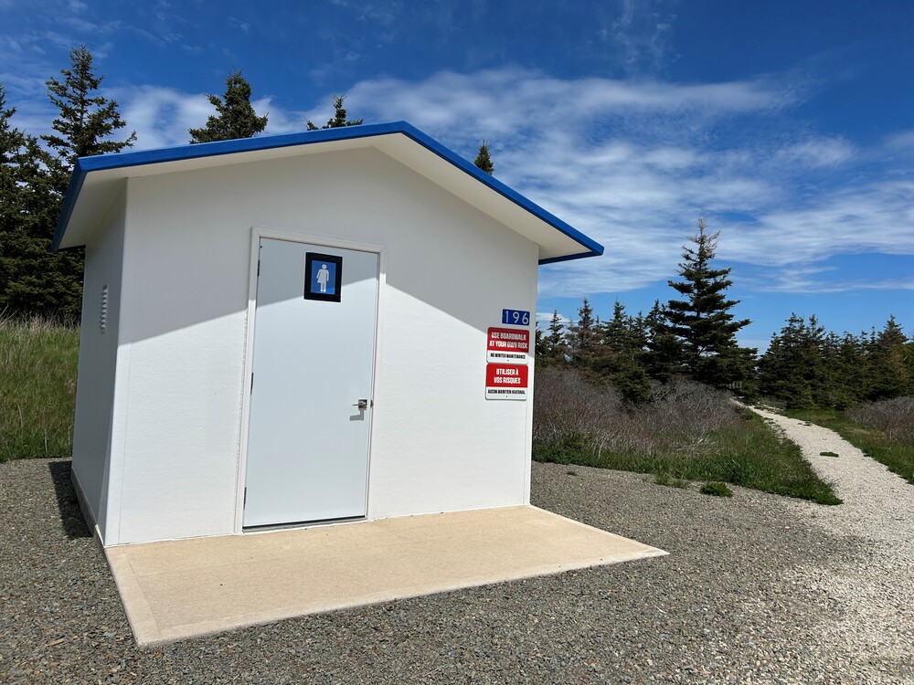 Majors Point restroom